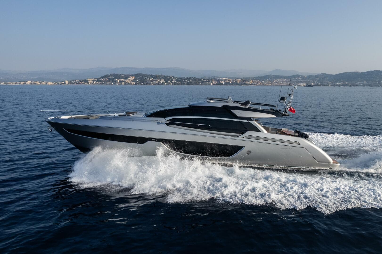 2017 Riva — photo 1