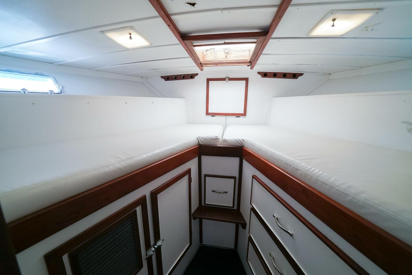 1979 Trojan 45 Convertible — photo 13