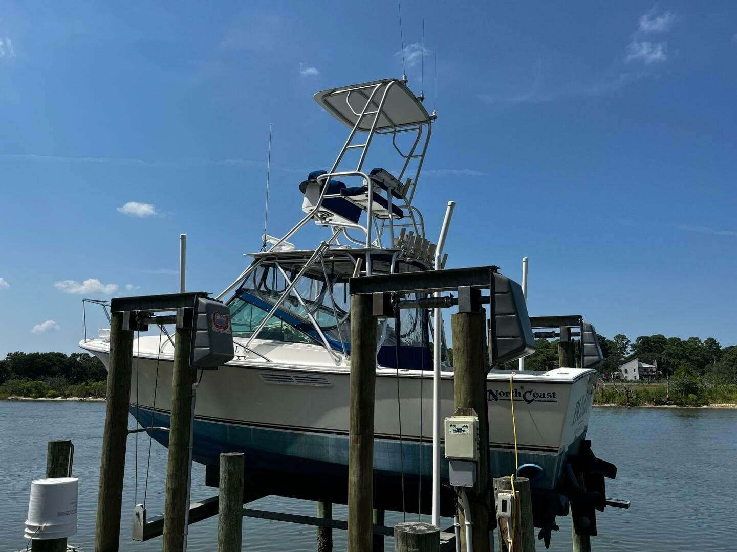 1988 Northcoast 24 Express Sportfish — photo 14