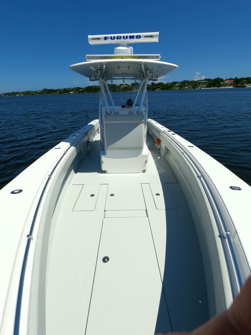 2018 Contender 32 ST — photo 22