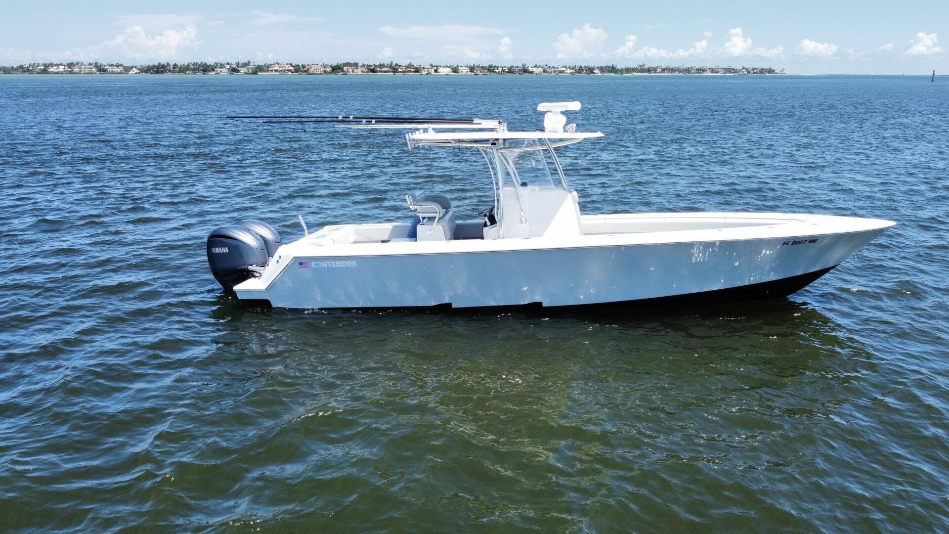 2018 Contender 32 ST — photo 1