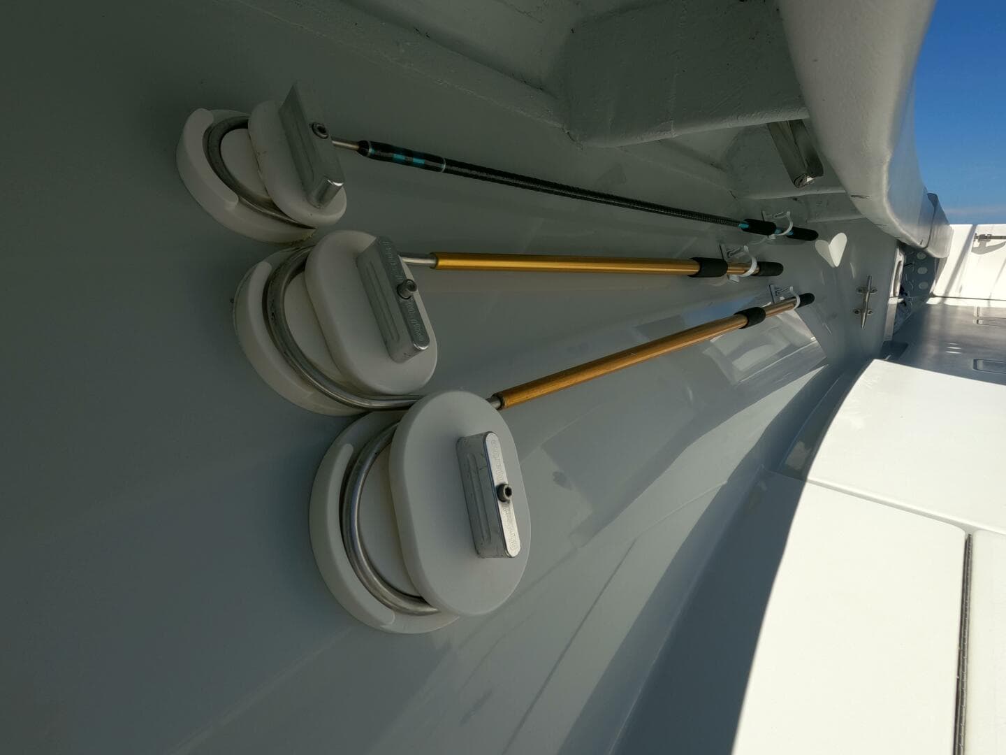 2018 Contender 32 ST — photo 8