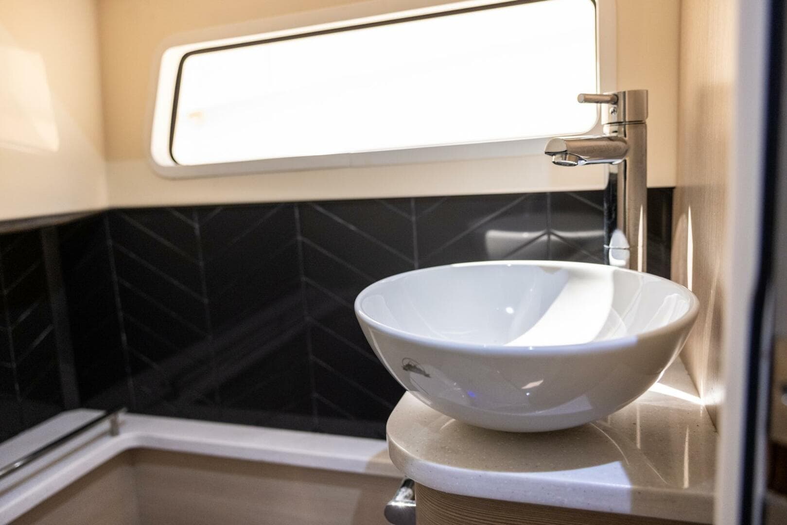 2026 Scout 377 LXF — photo 43