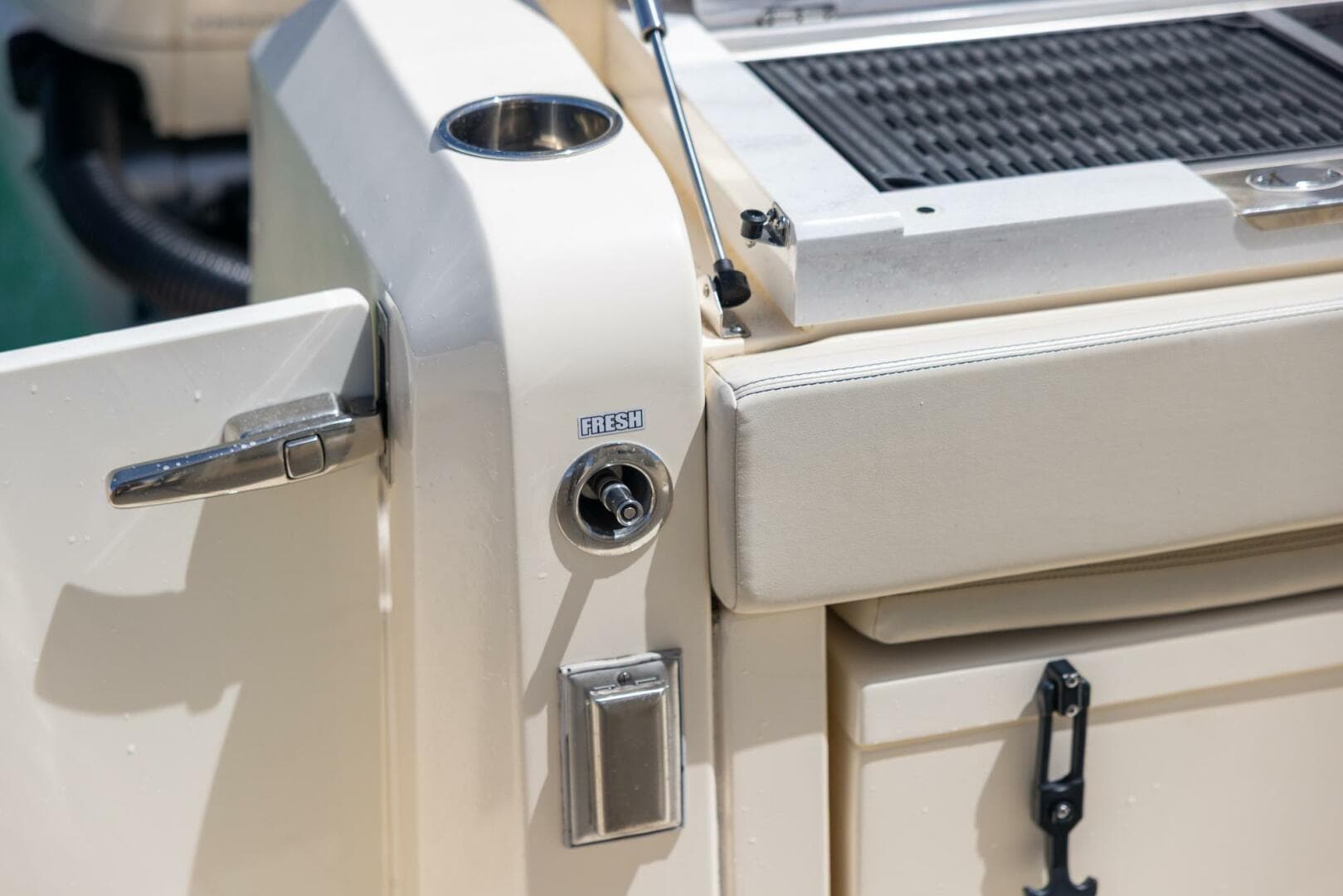 2026 Scout 377 LXF — photo 60