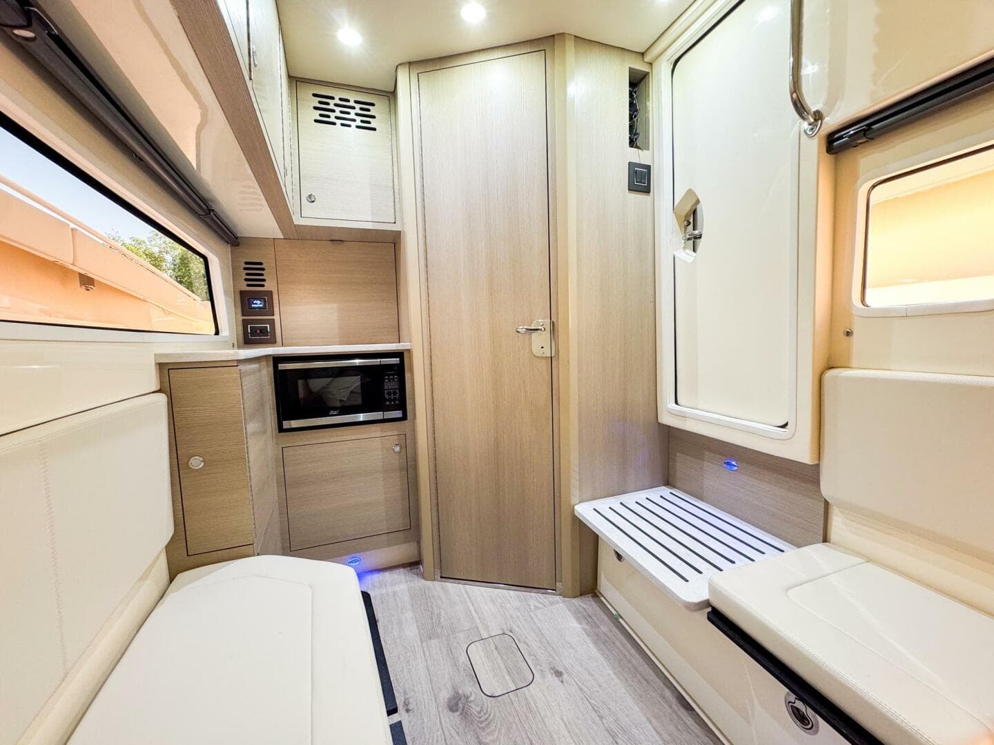 2026 Scout 377 LXF — photo 28