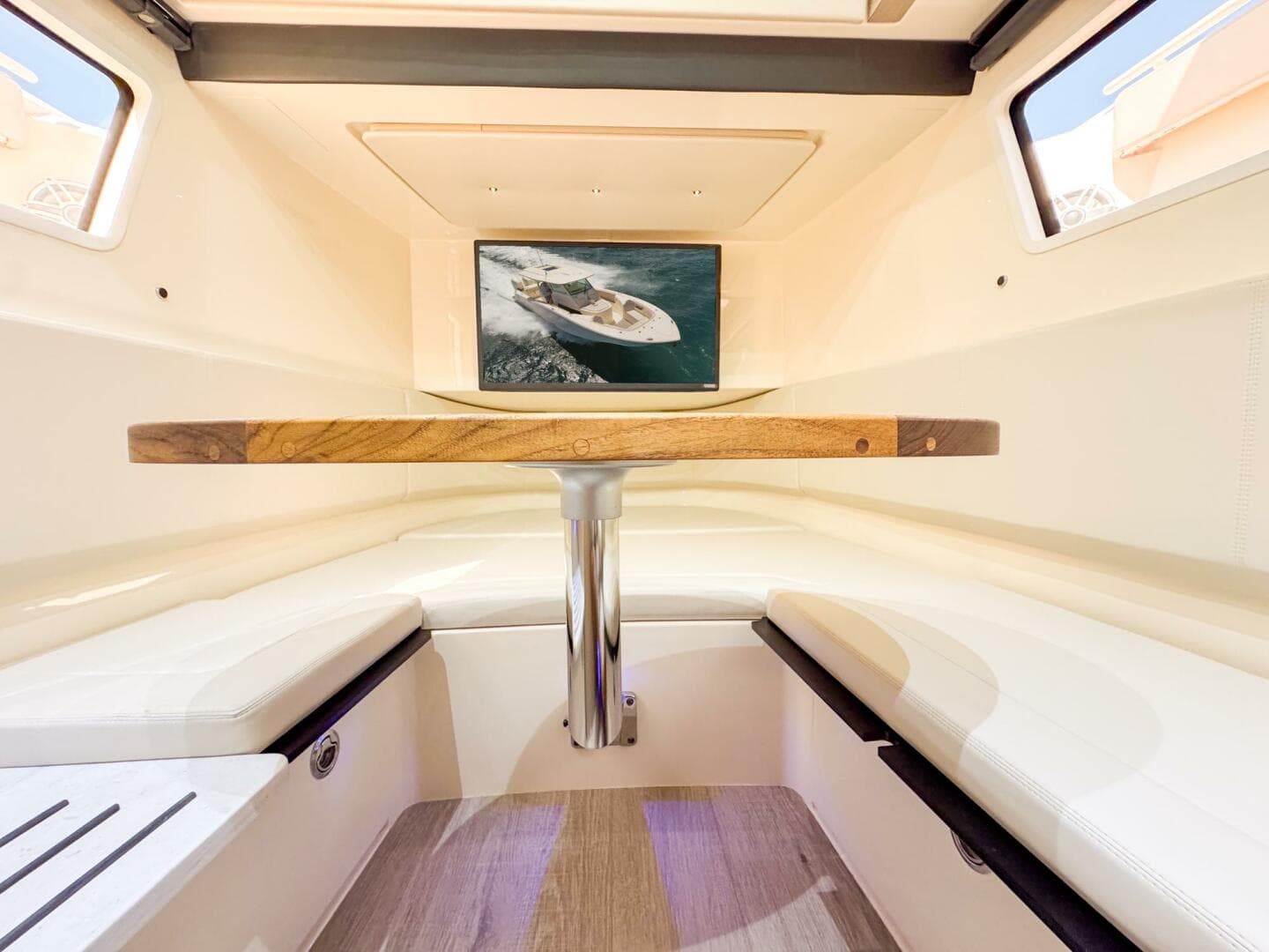 2026 Scout 377 LXF — photo 30