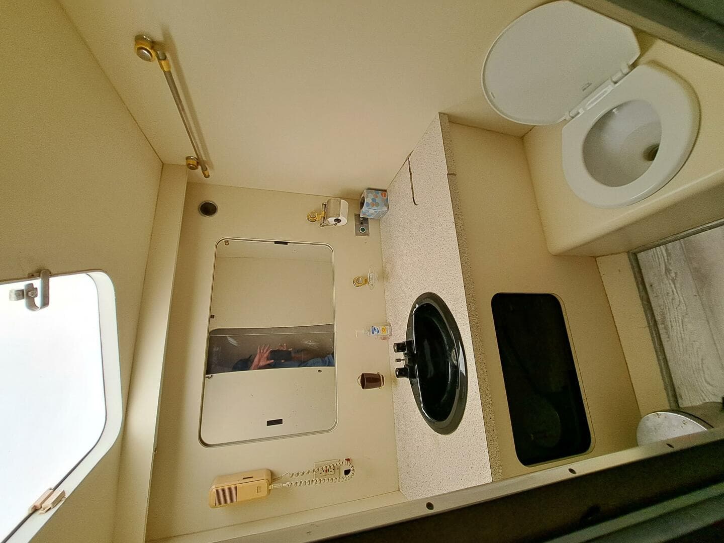 1984 Infiniti Express — photo 42