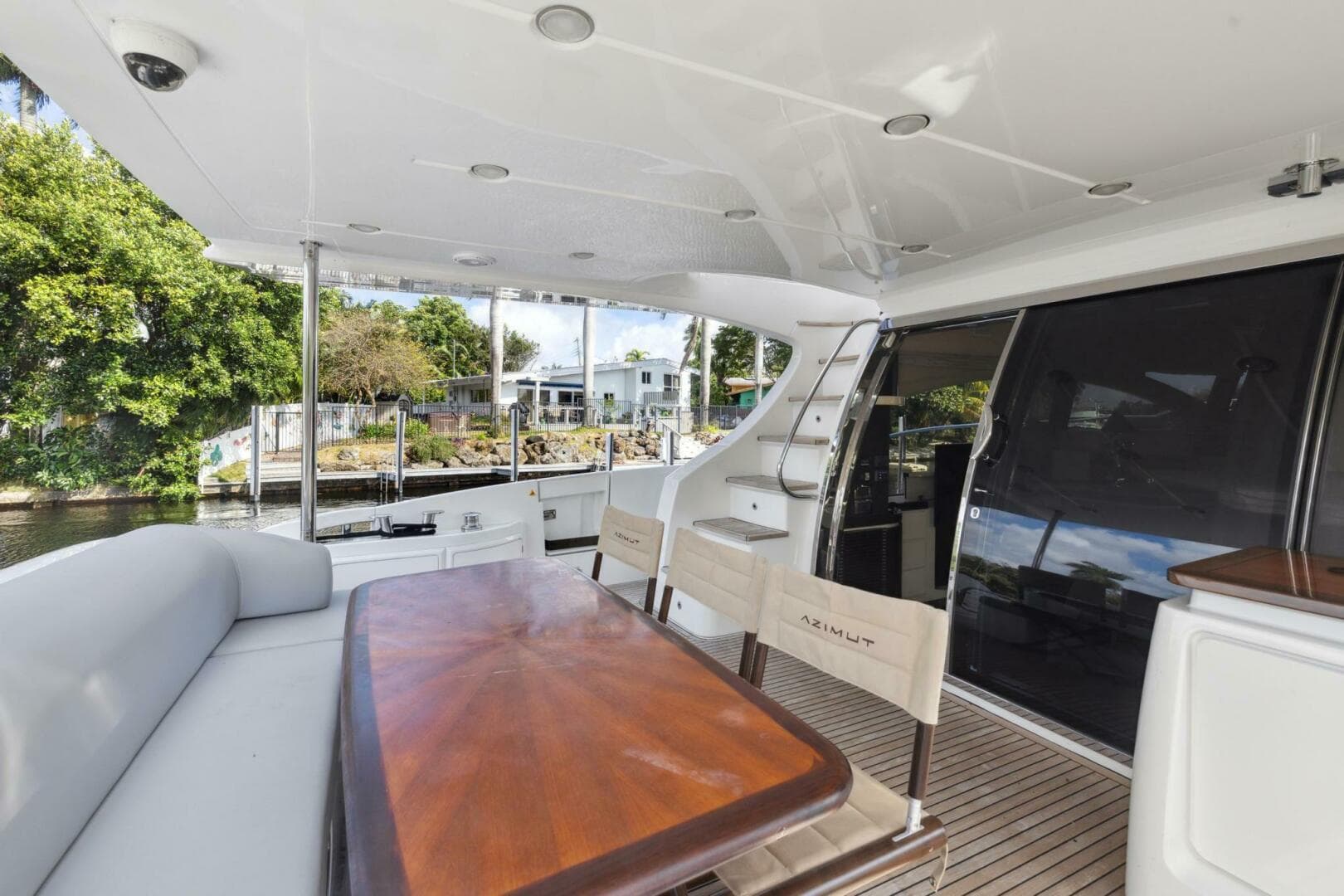 2013 Azimut 70 — photo 23