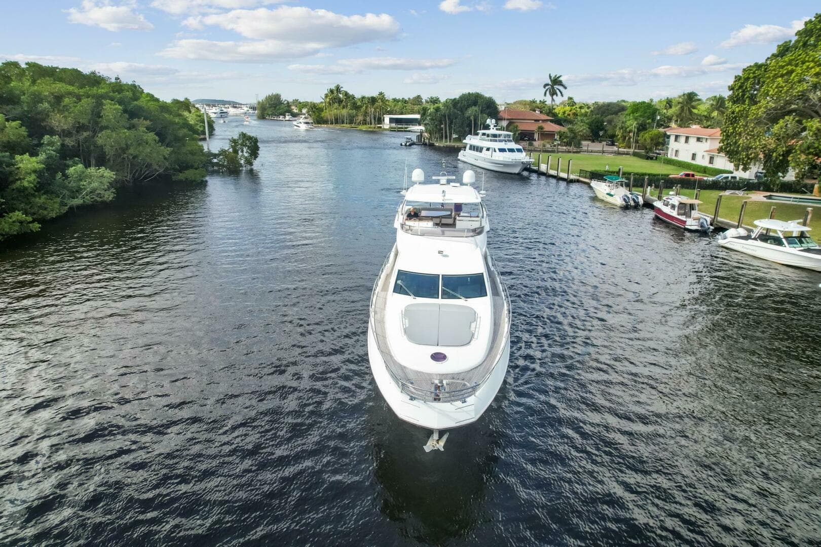 2013 Azimut 70 — photo 3