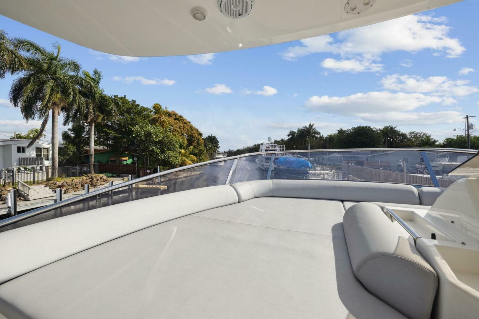 2013 Azimut 70 — photo 12