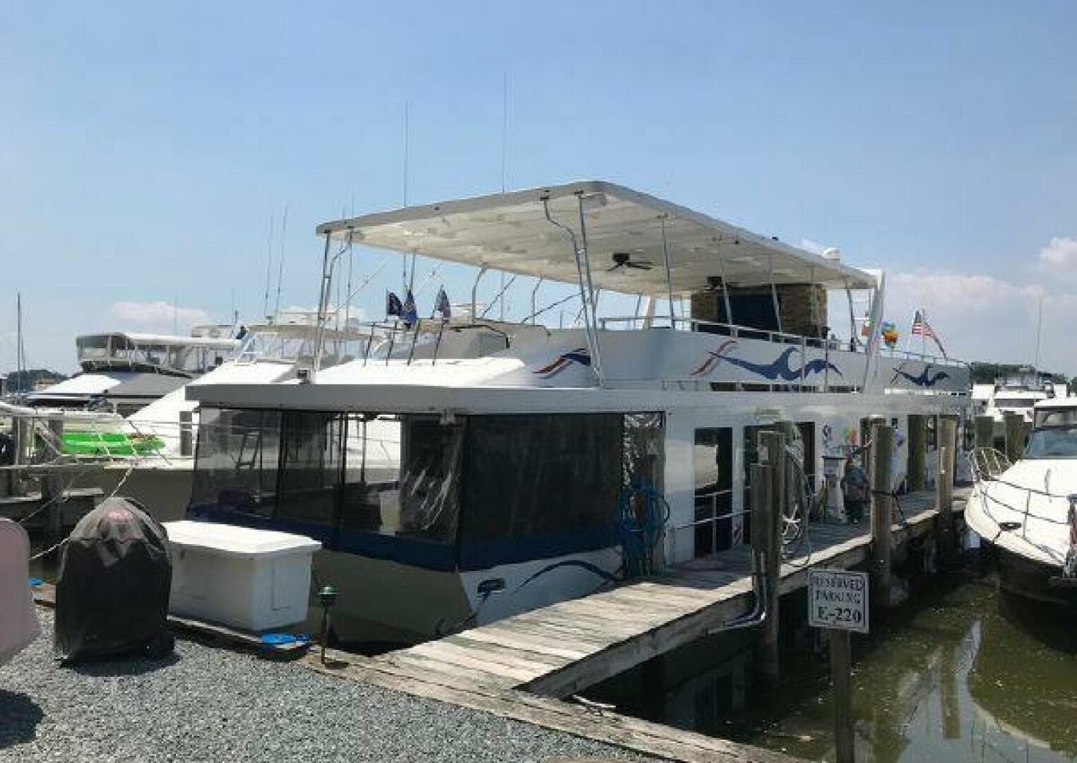 2017 Sumerset Houseboat — photo 152