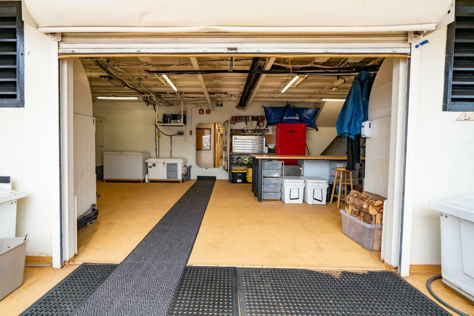 1978 Blount Marine Expedition — photo 16