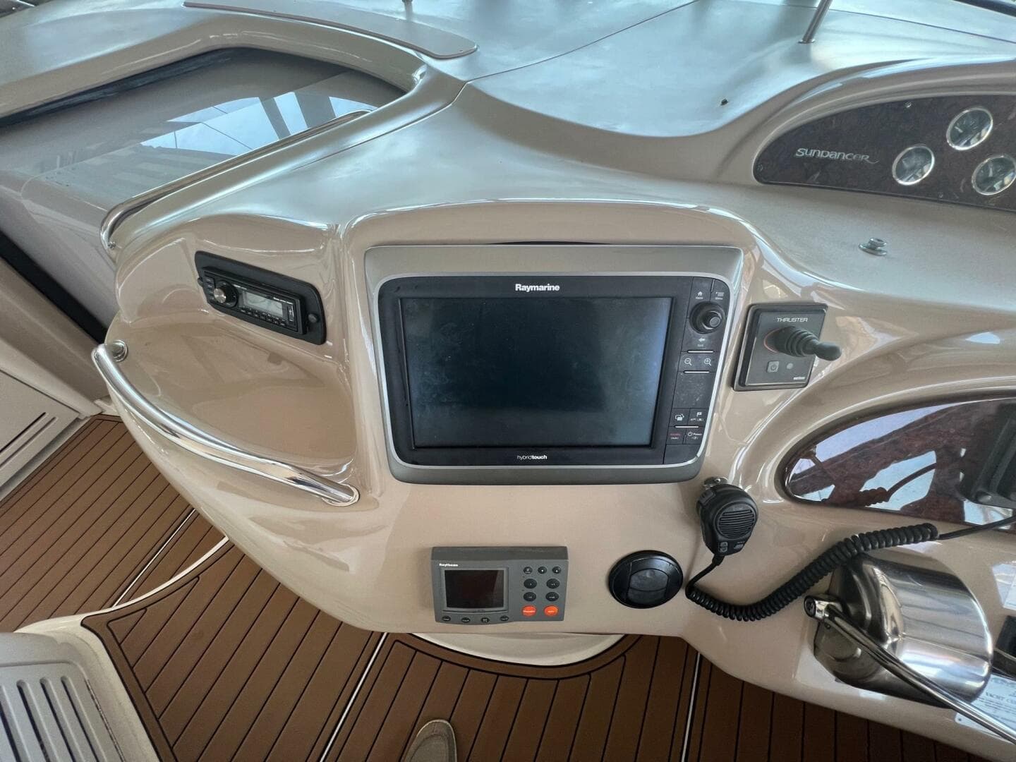 2002 Sea Ray 460 Sundancer — photo 15