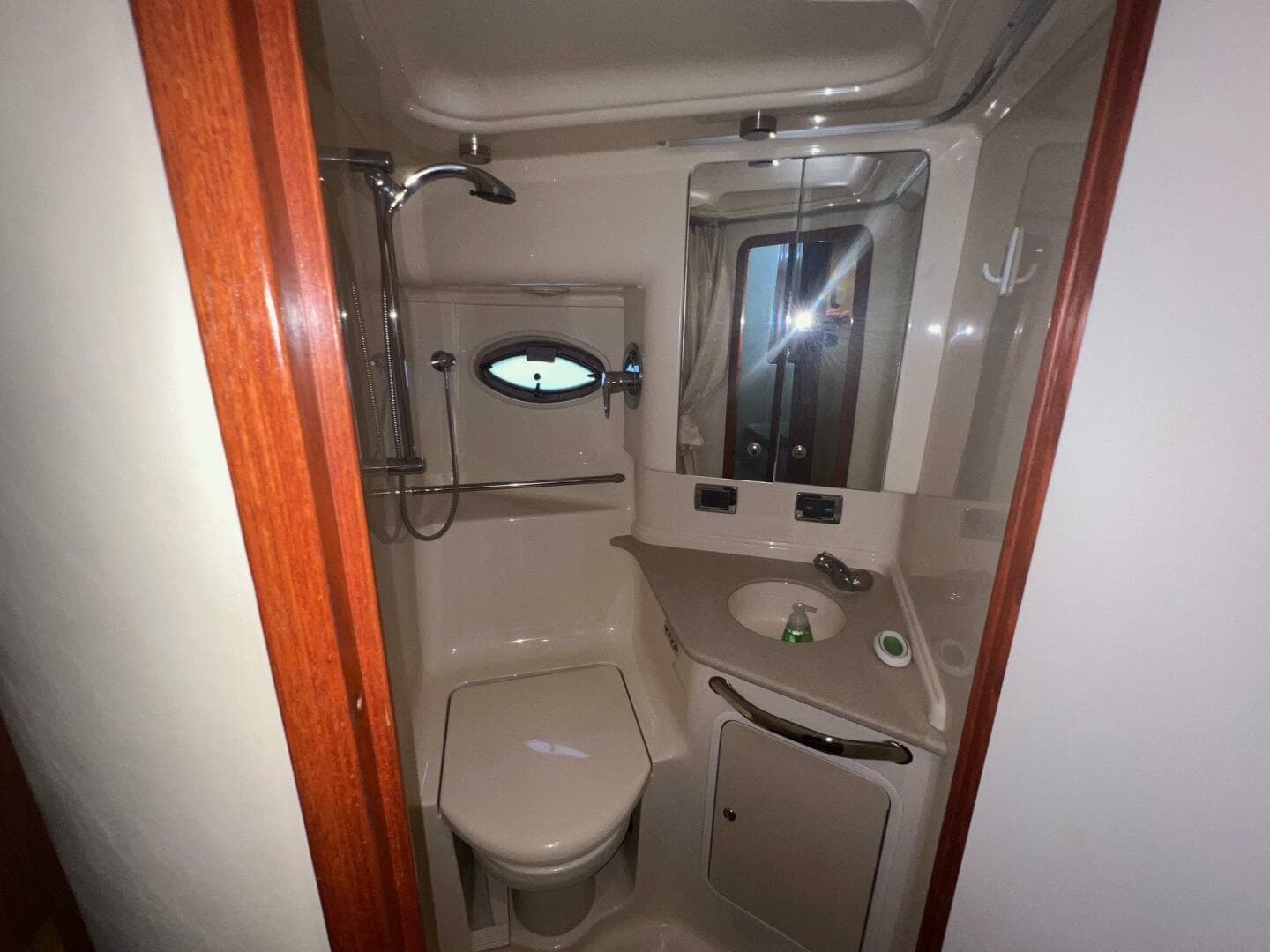 2002 Sea Ray 460 Sundancer — photo 42