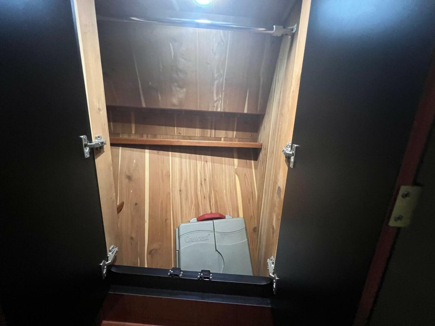 2002 Sea Ray 460 Sundancer — photo 56