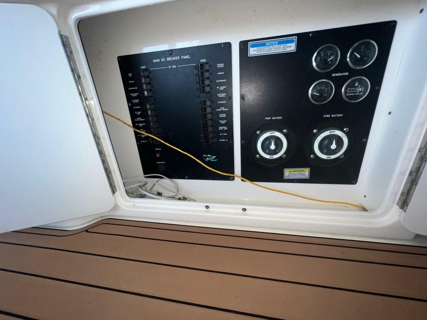 2002 Sea Ray 460 Sundancer — photo 24