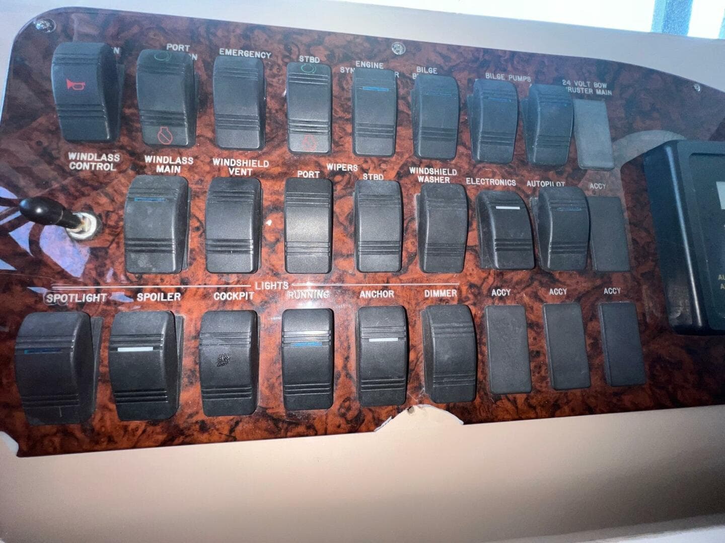 2002 Sea Ray 460 Sundancer — photo 19