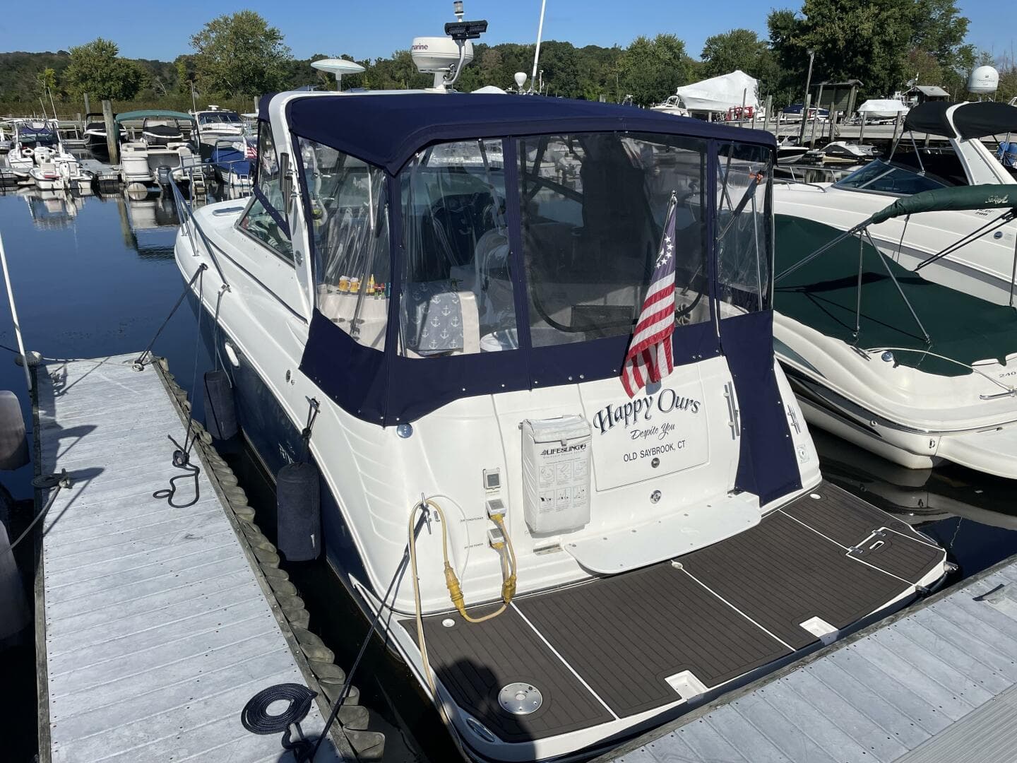 2006 Rinker Express Cruiser — photo 3