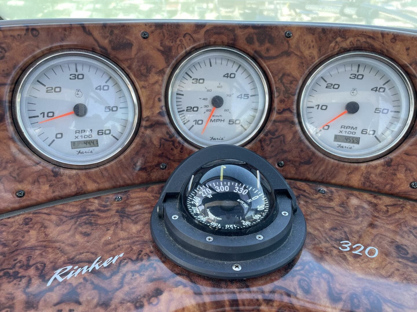 2006 Rinker Express Cruiser — photo 39