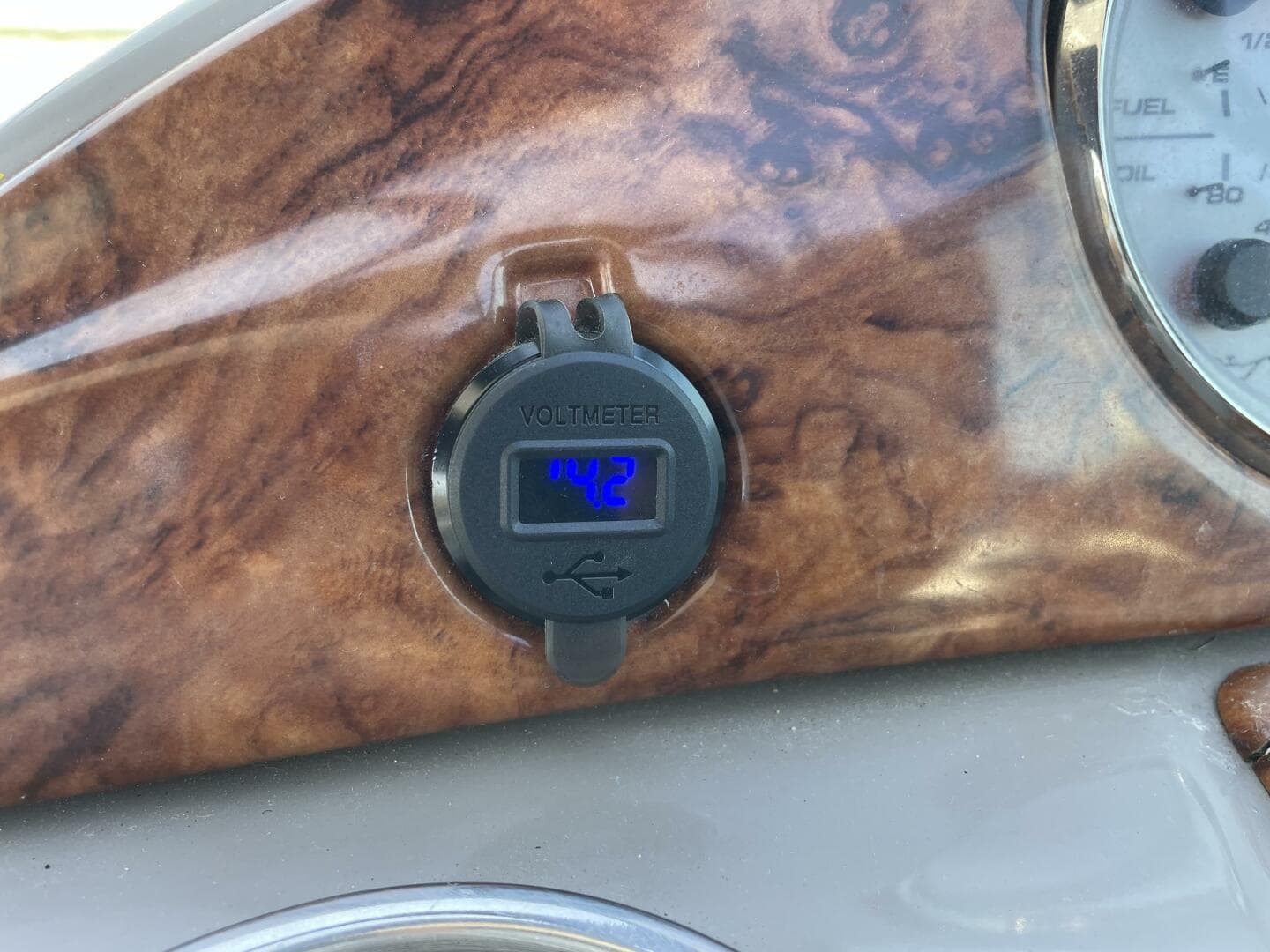 2006 Rinker Express Cruiser — photo 38