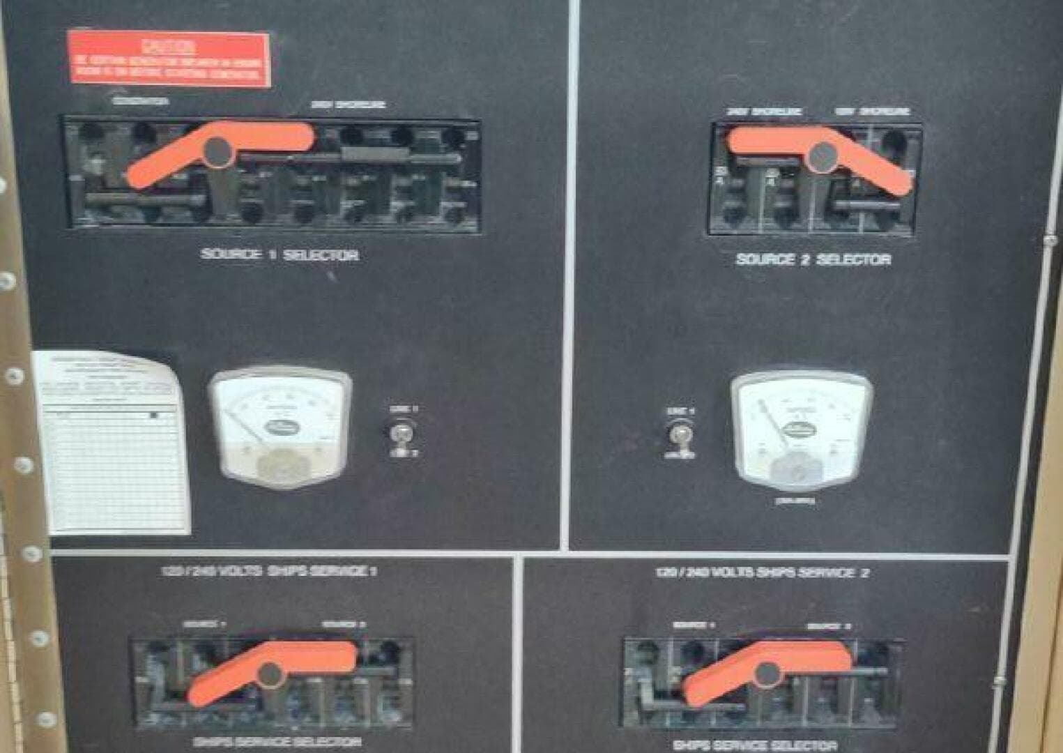 1996 Hatteras 50 Sport Deck — photo 37