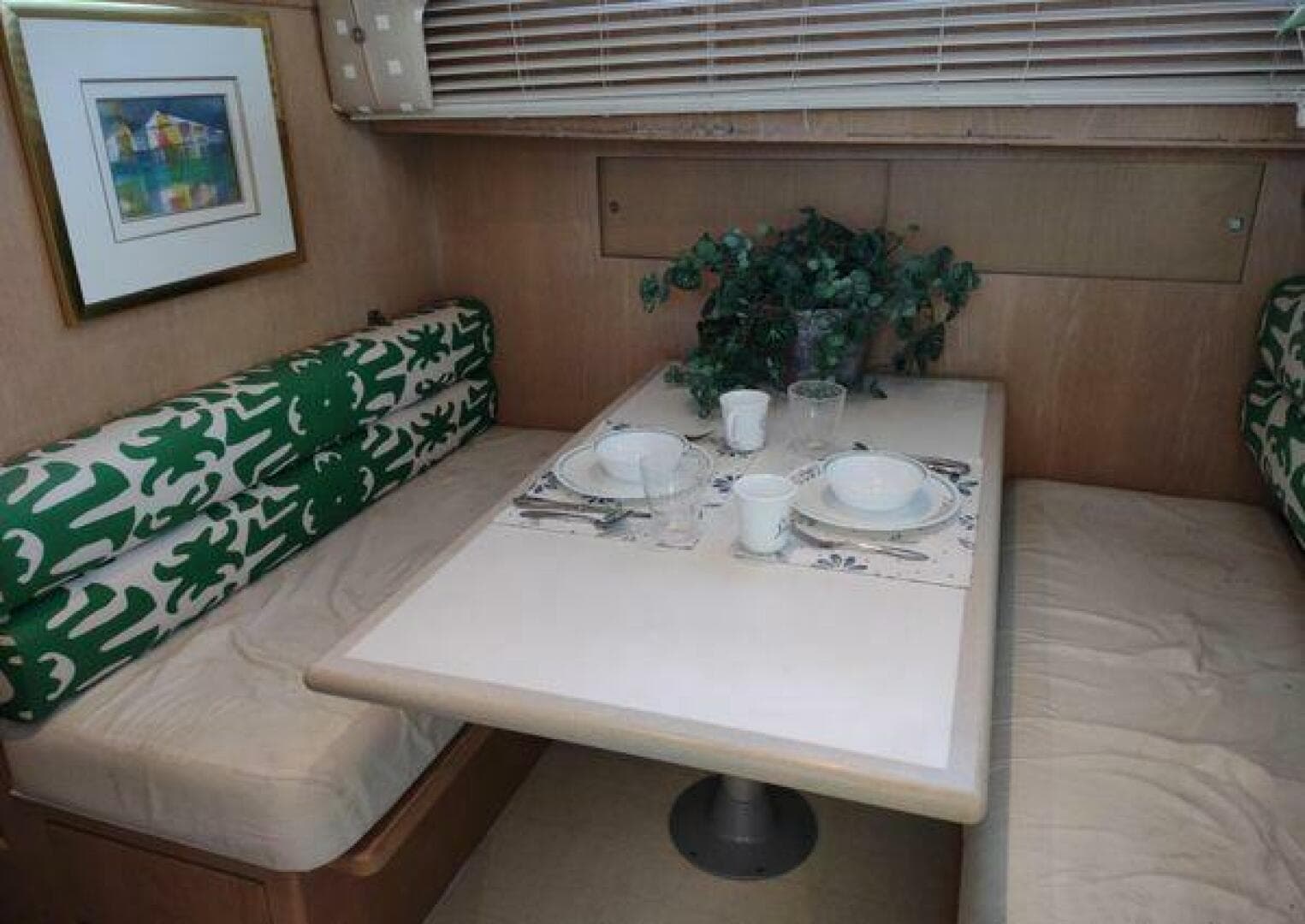 1996 Hatteras 50 Sport Deck — photo 40