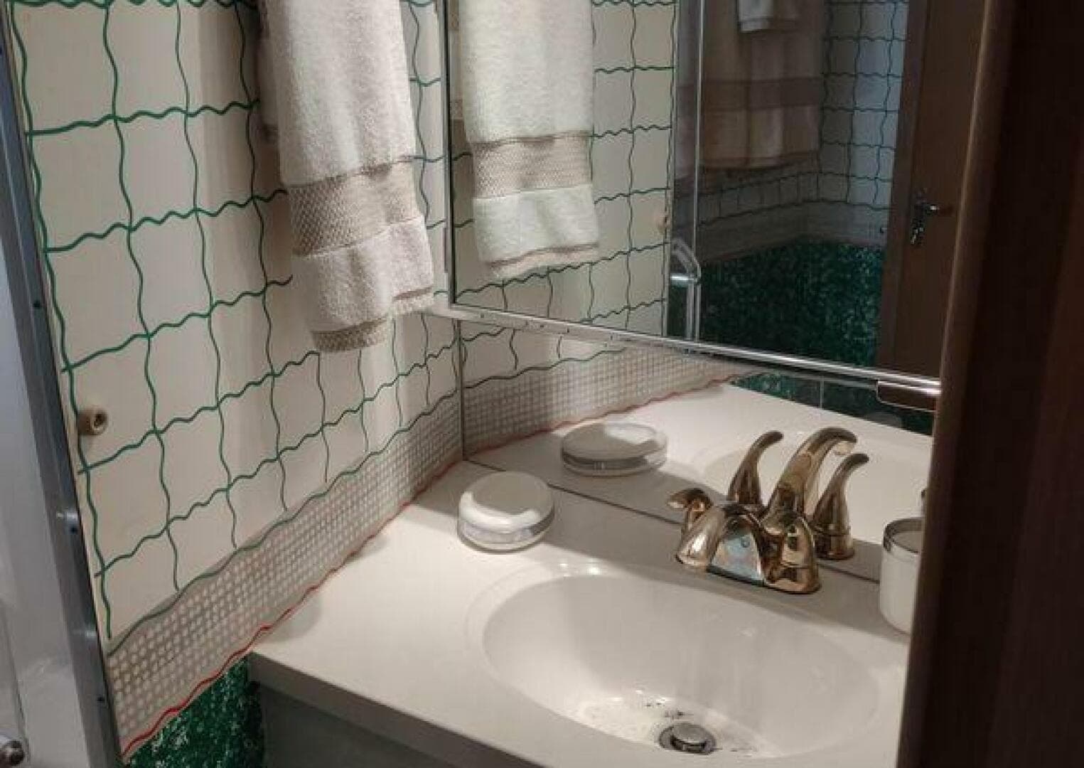 1996 Hatteras 50 Sport Deck — photo 56