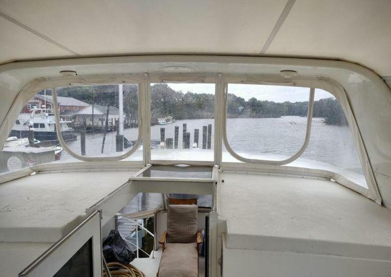1996 Hatteras 50 Sport Deck — photo 82