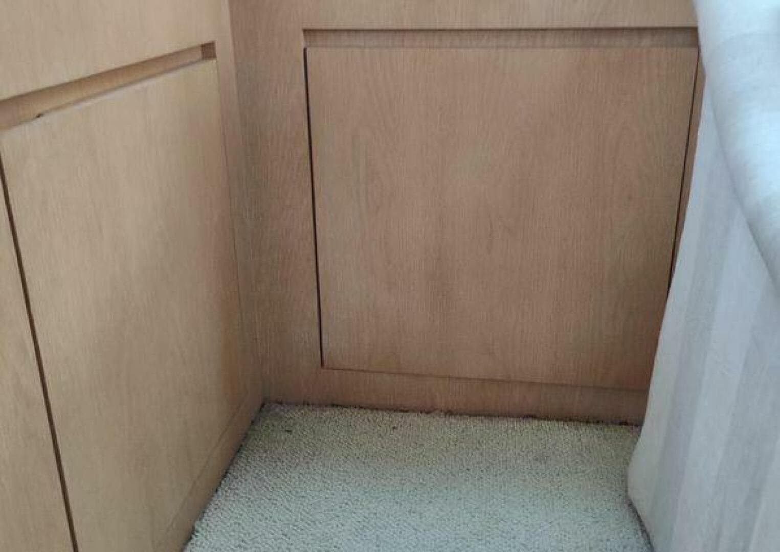 1996 Hatteras 50 Sport Deck — photo 27