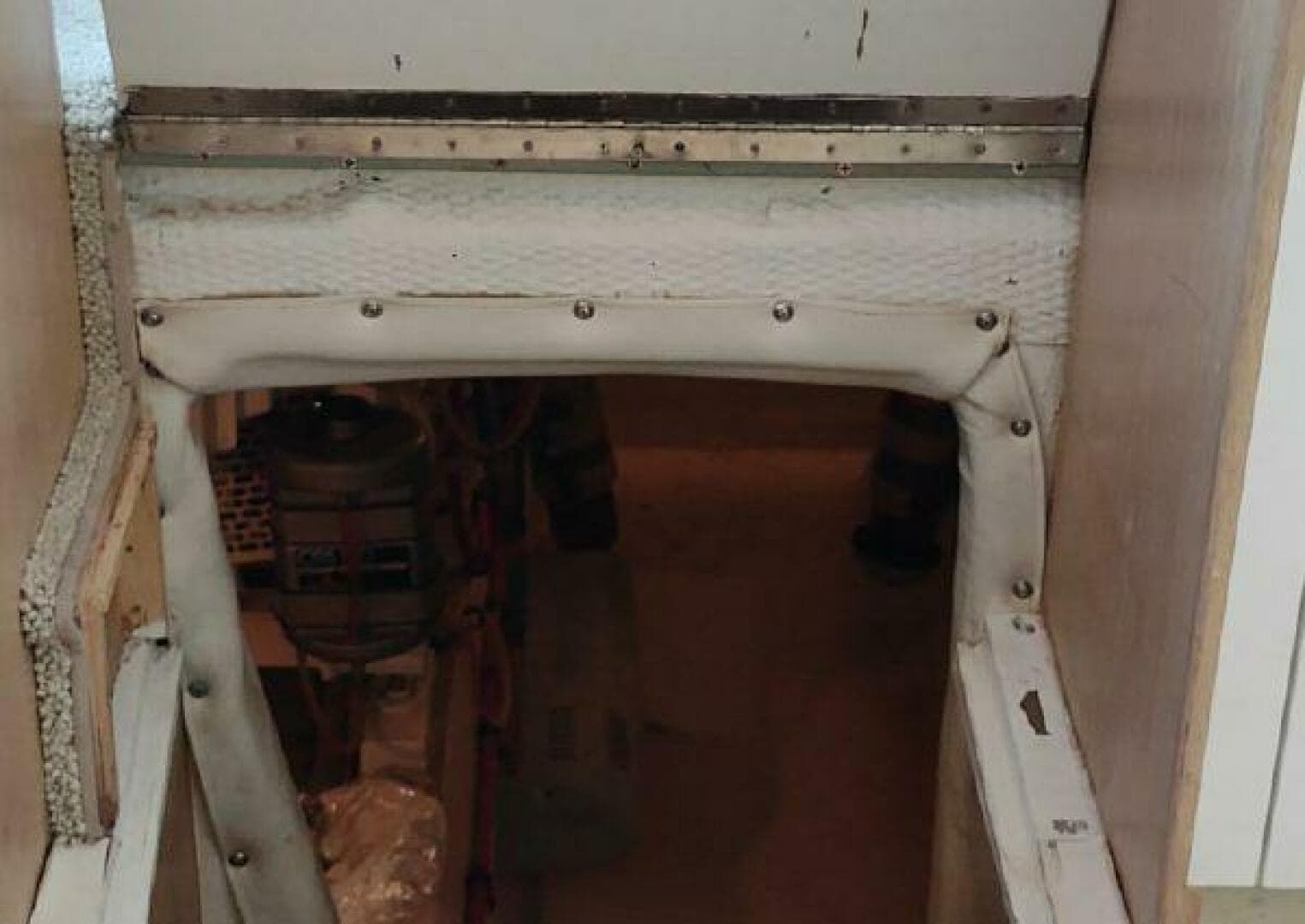 1996 Hatteras 50 Sport Deck — photo 97