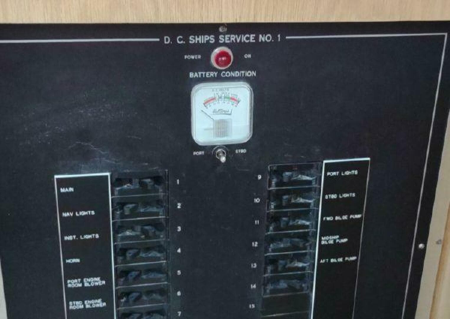 1996 Hatteras 50 Sport Deck — photo 29