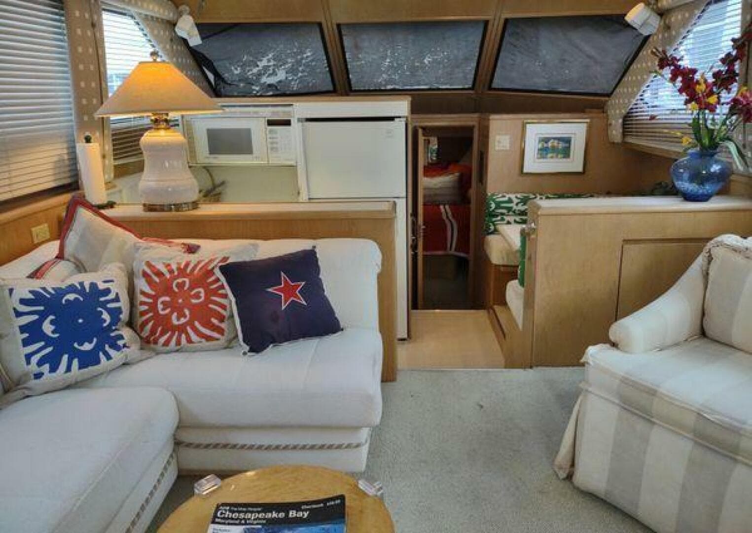 1996 Hatteras 50 Sport Deck — photo 24