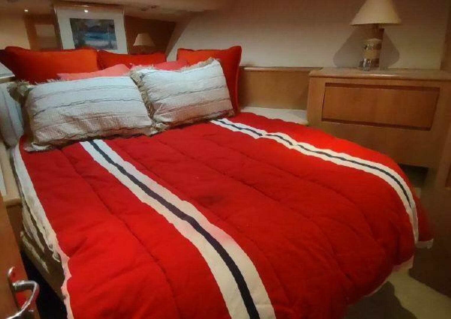 1996 Hatteras 50 Sport Deck — photo 50