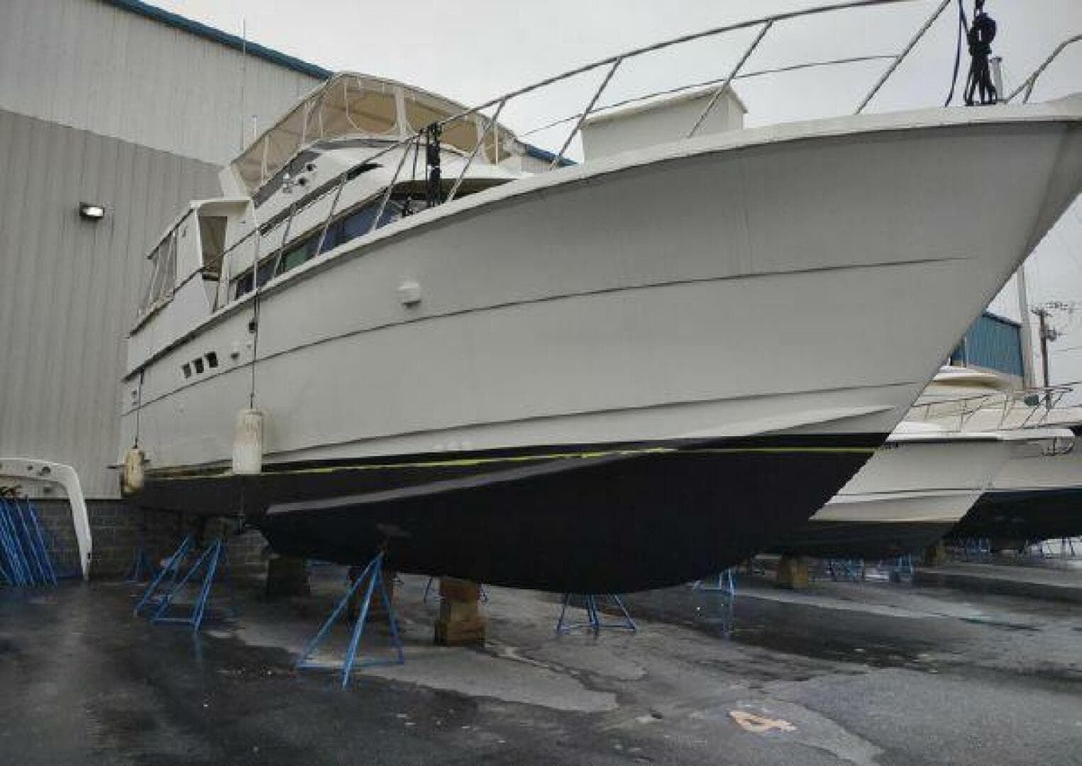 1996 Hatteras 50 Sport Deck — photo 7
