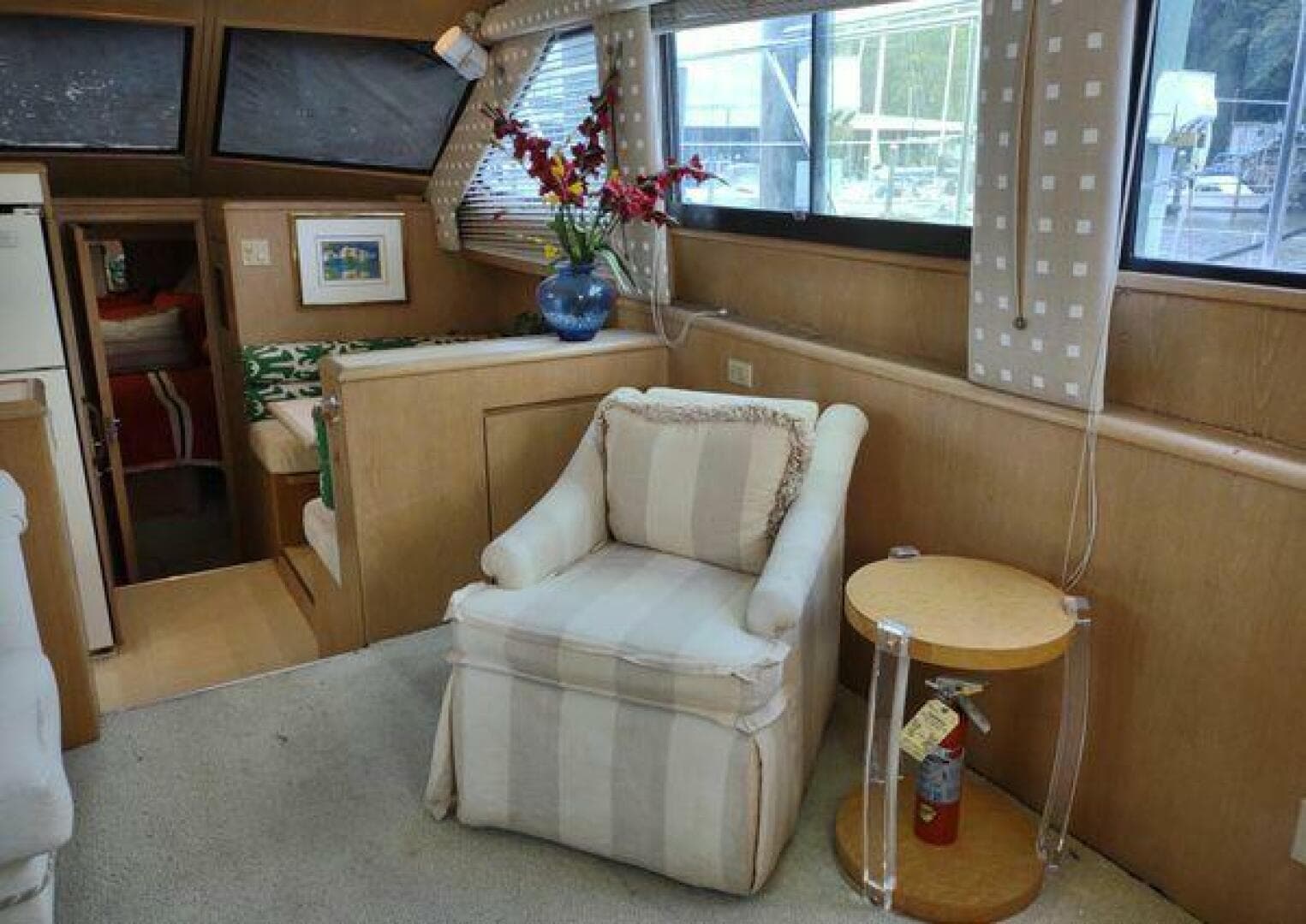 1996 Hatteras 50 Sport Deck — photo 31