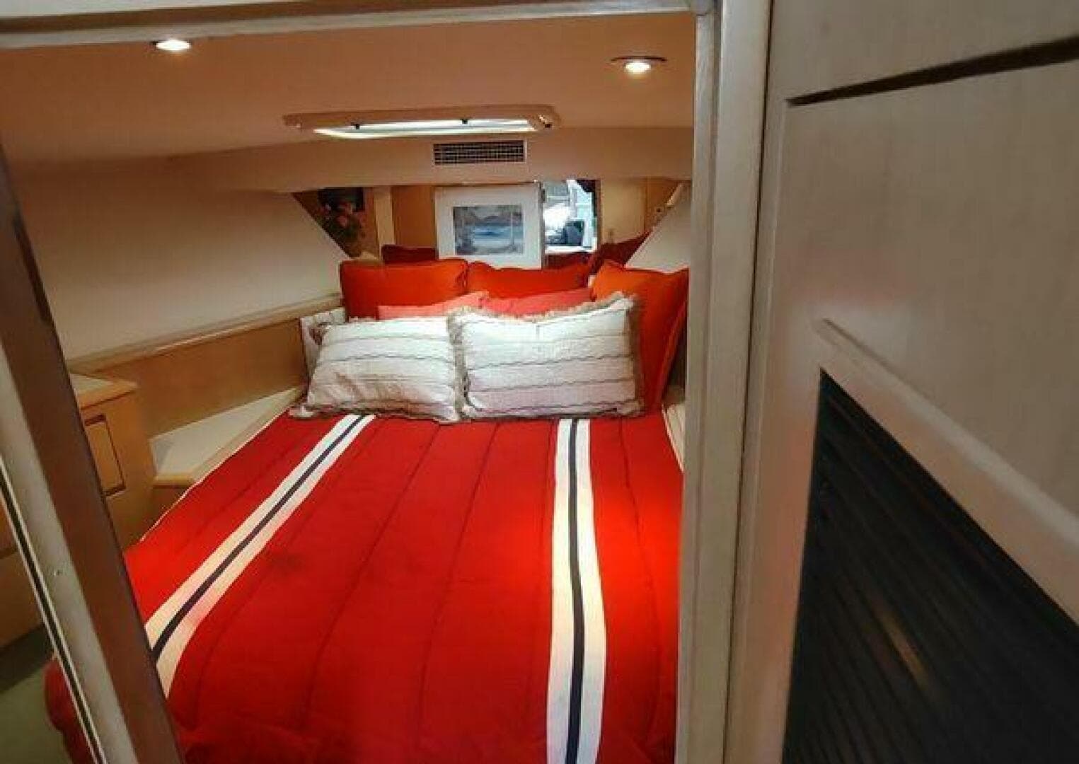 1996 Hatteras 50 Sport Deck — photo 55