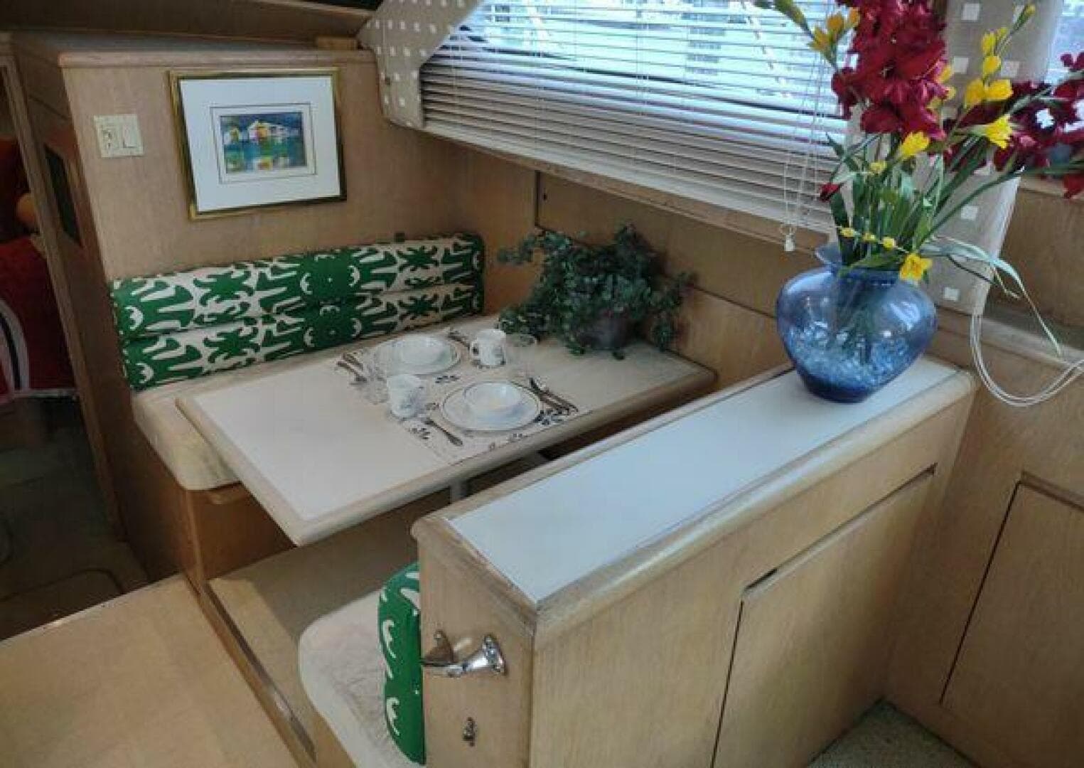 1996 Hatteras 50 Sport Deck — photo 39