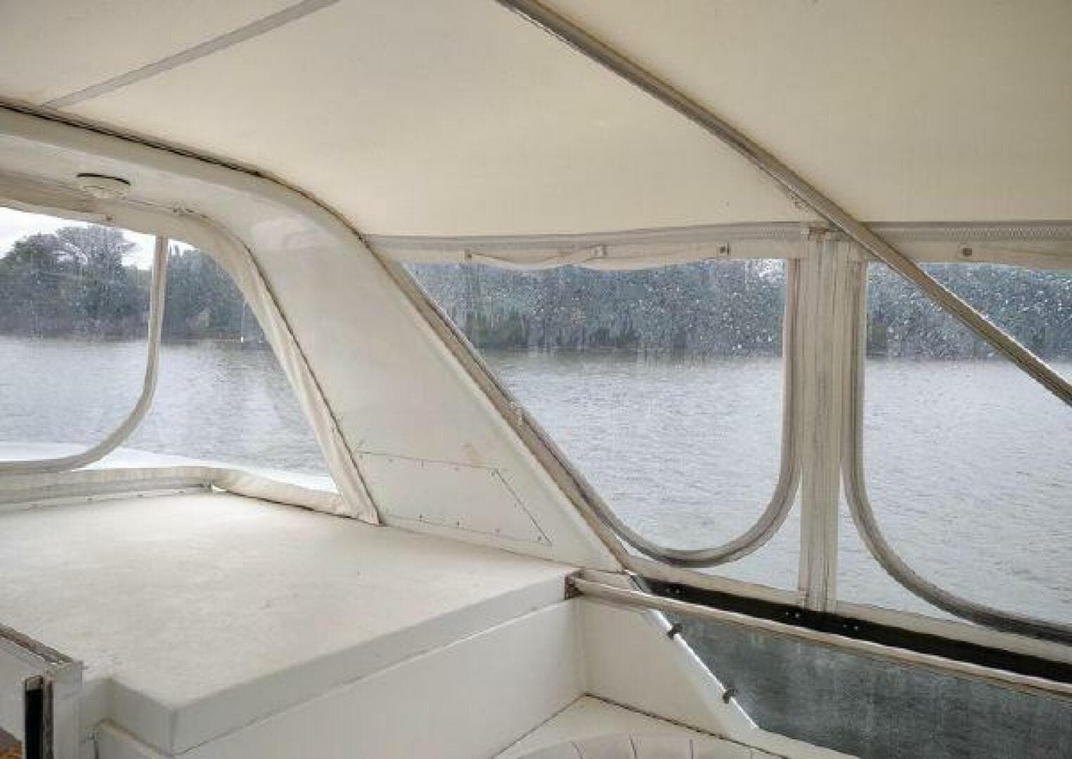 1996 Hatteras 50 Sport Deck — photo 81