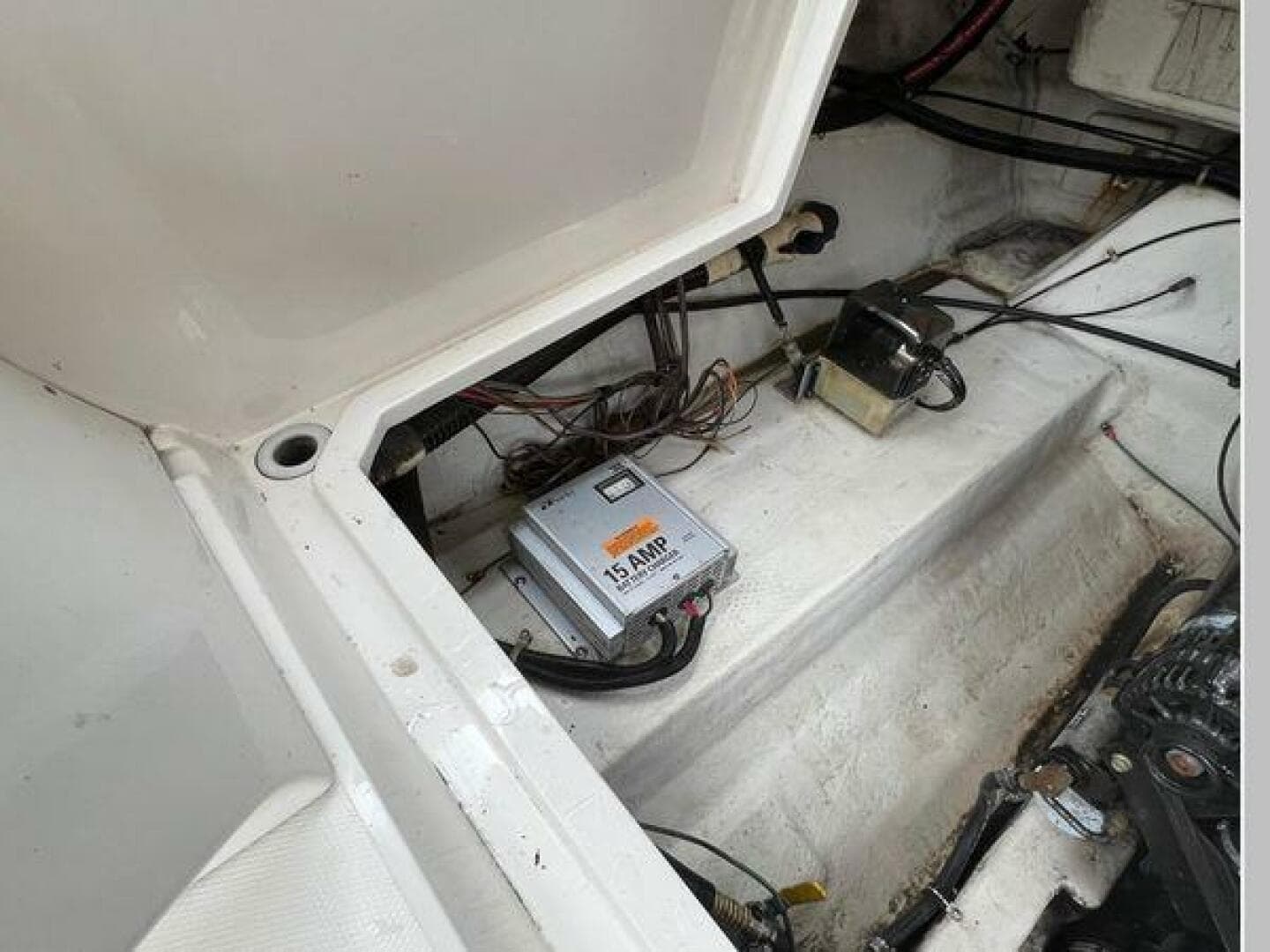 2001 Regal 2850 Lsc — photo 11