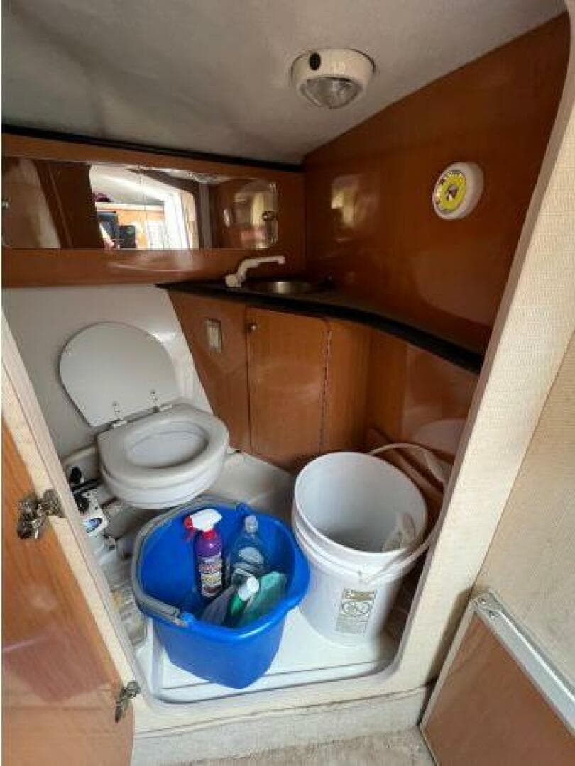 2001 Regal 2850 Lsc — photo 16