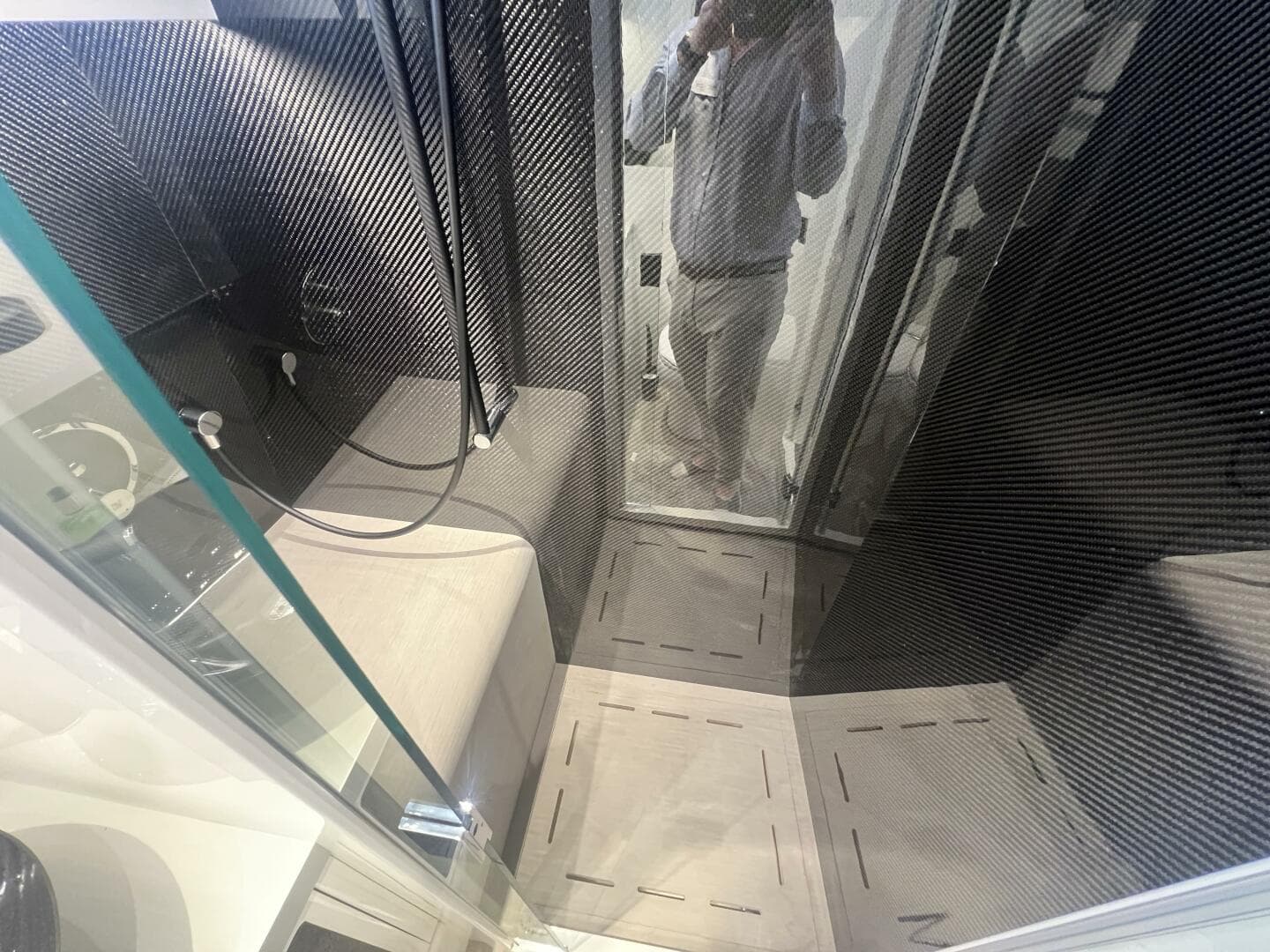 2024 Canados Gladiator 493 — photo 24