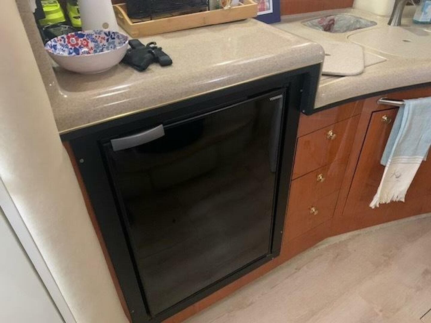 2001 Sea Ray 340 Sundancer — photo 30