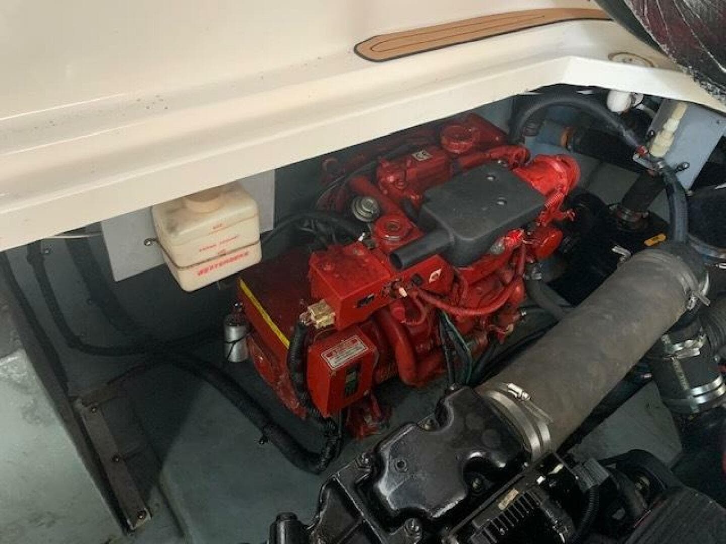 2001 Sea Ray 340 Sundancer — photo 38