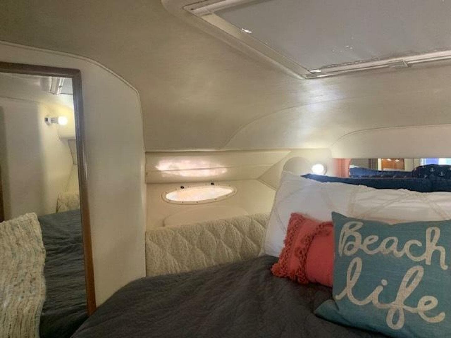 2001 Sea Ray 340 Sundancer — photo 15