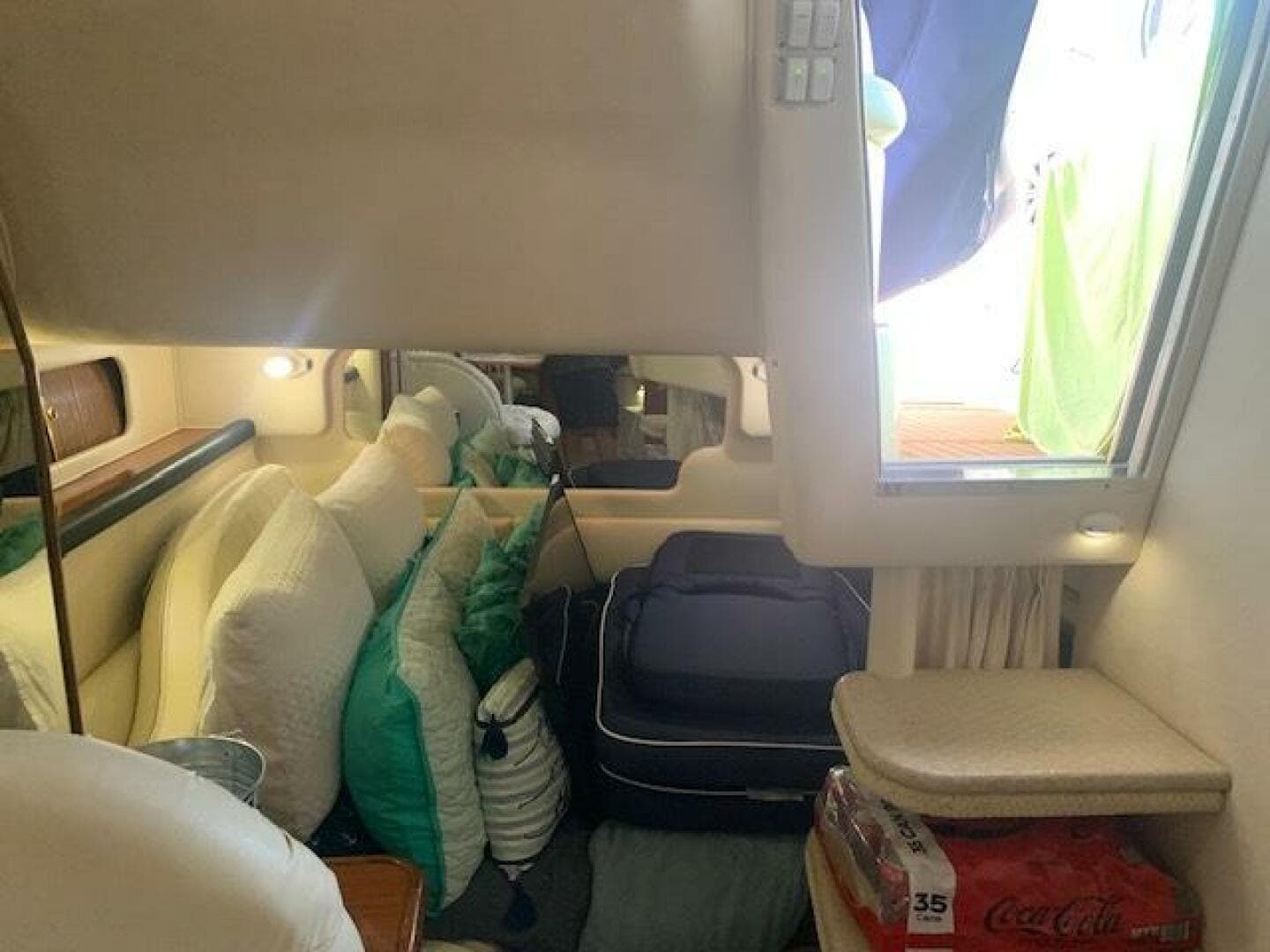 2001 Sea Ray 340 Sundancer — photo 18