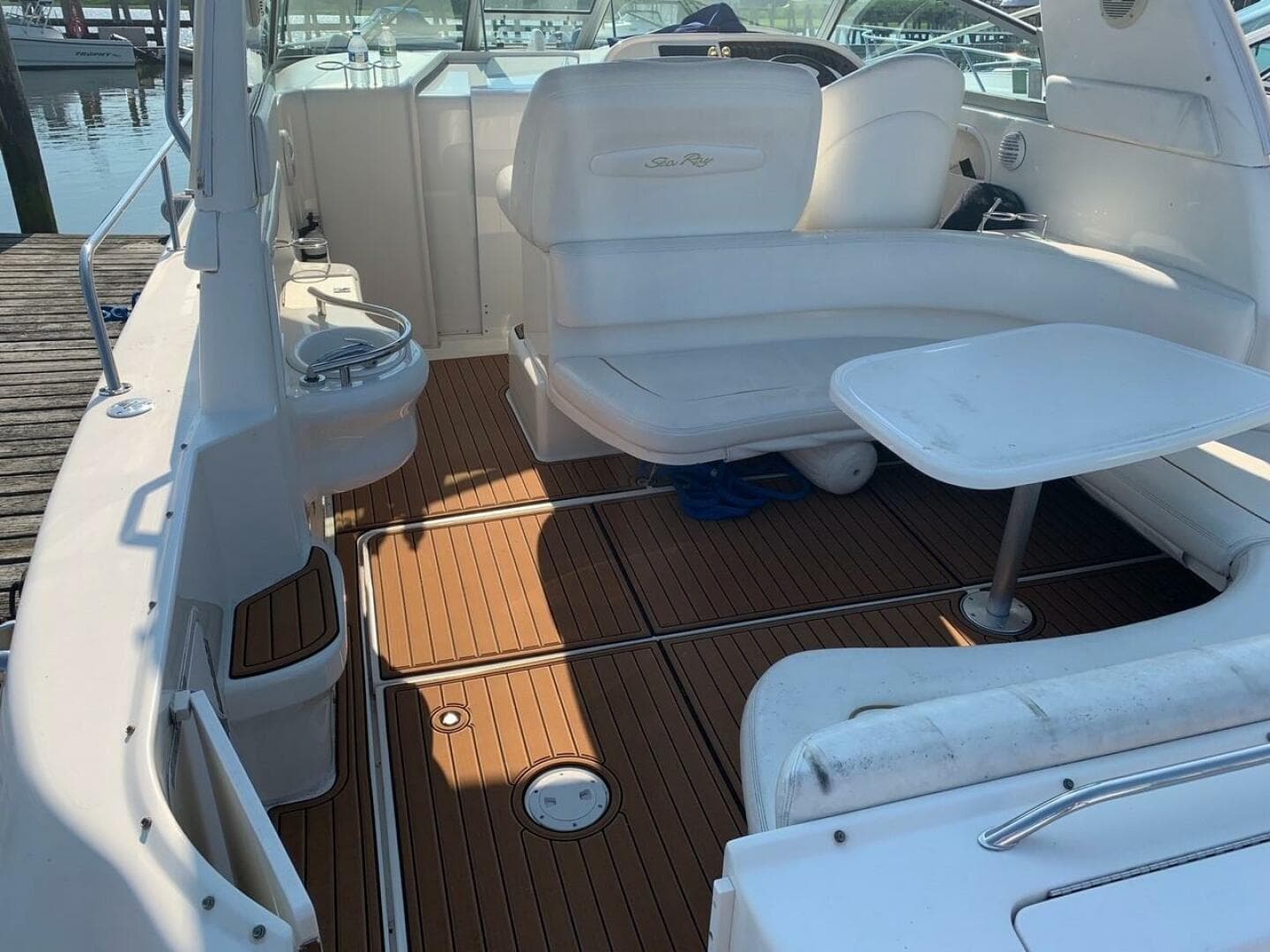2002 Sea Ray Sundancer — photo 13