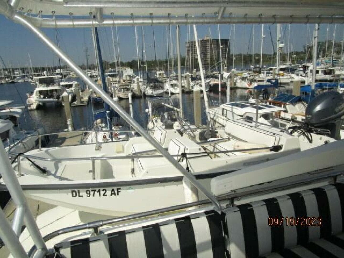 1986 Hatteras 63 Cpmy — photo 23
