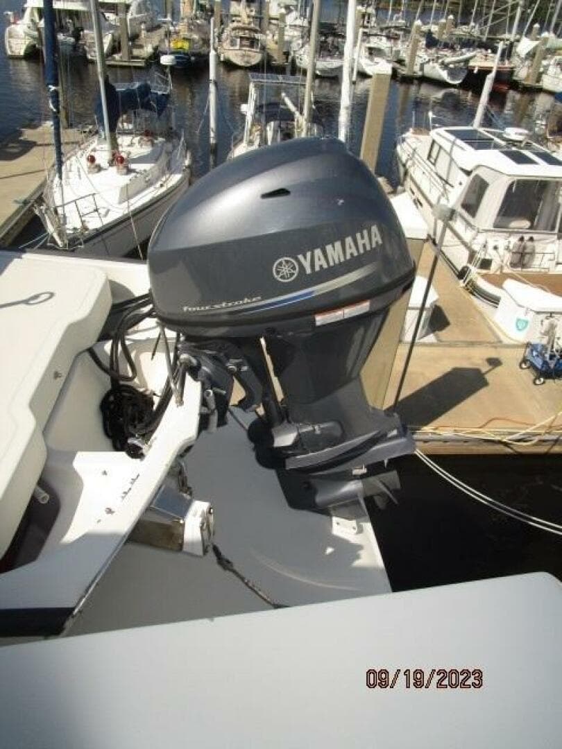 1986 Hatteras 63 Cpmy — photo 24