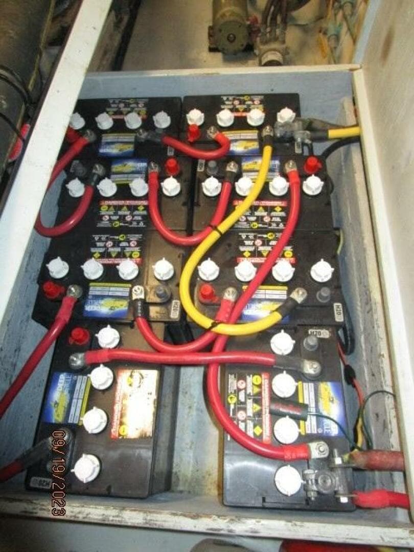 1986 Hatteras 63 Cpmy — photo 94