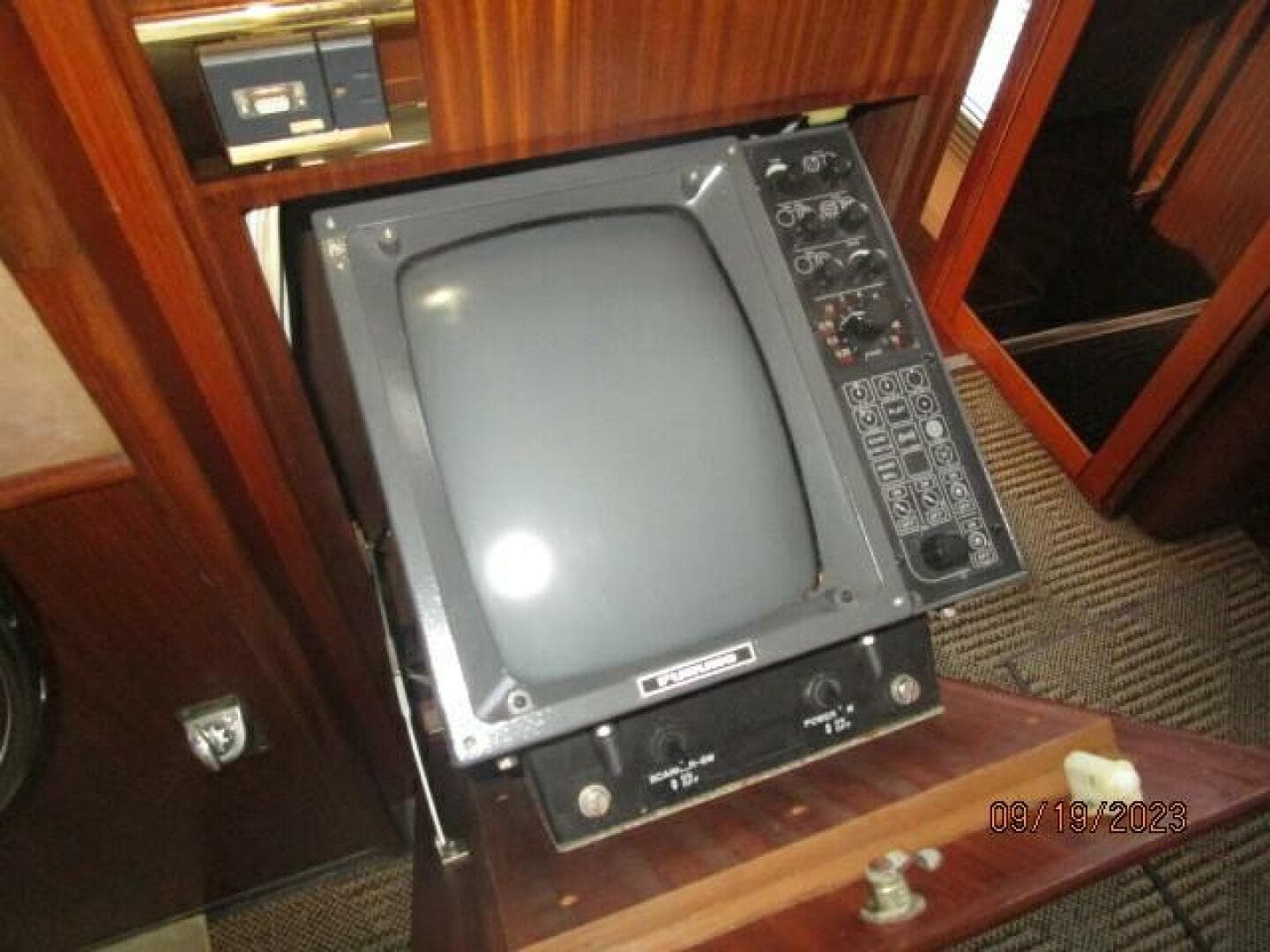 1986 Hatteras 63 Cpmy — photo 46